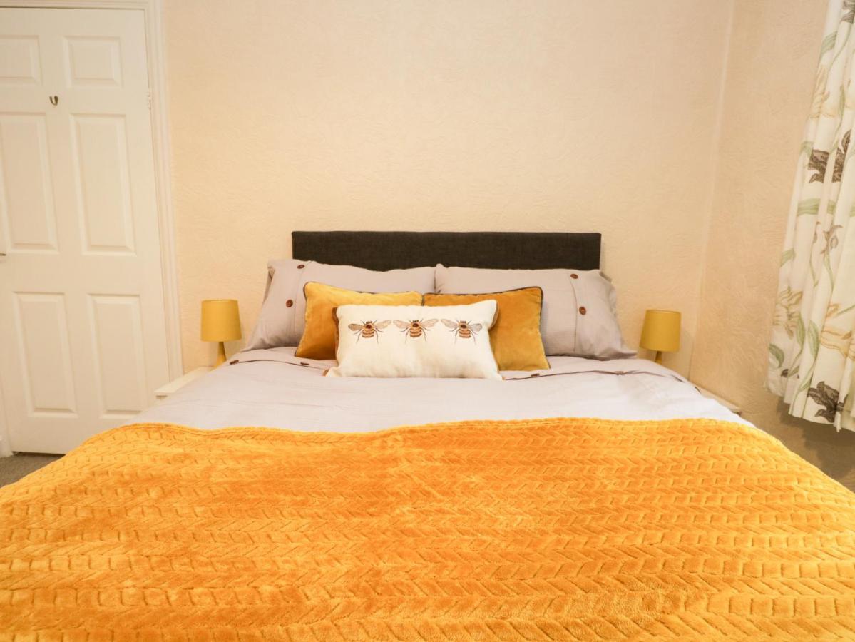 Cosy Bee Villa Morecambe Eksteriør billede